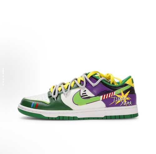 Buzz Dreamer – Custom Nike Dunk Low