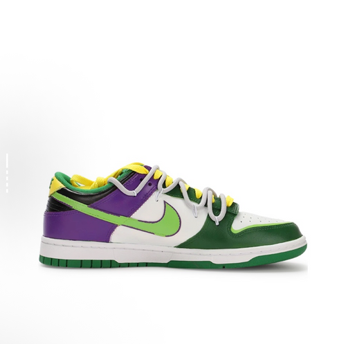 Buzz Dreamer – Custom Nike Dunk Low