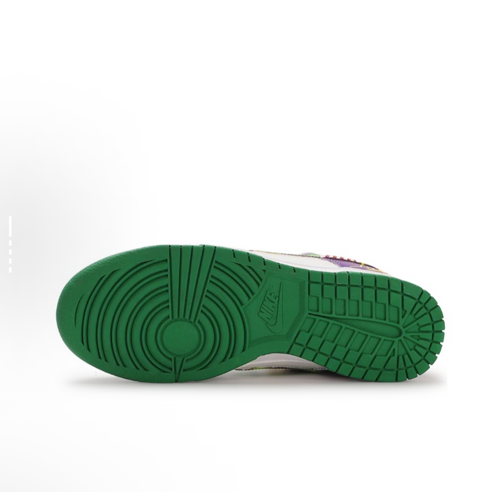 Buzz Dreamer – Custom Nike Dunk Low