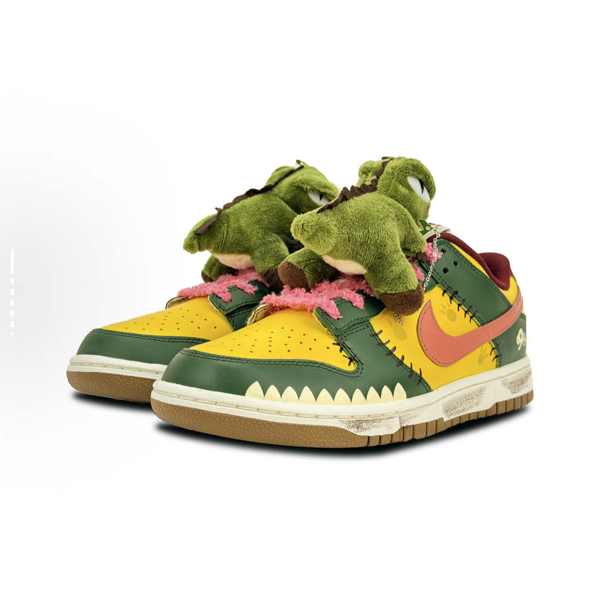 Uncle Luban Custom – Dunk Low "Playful Dino"