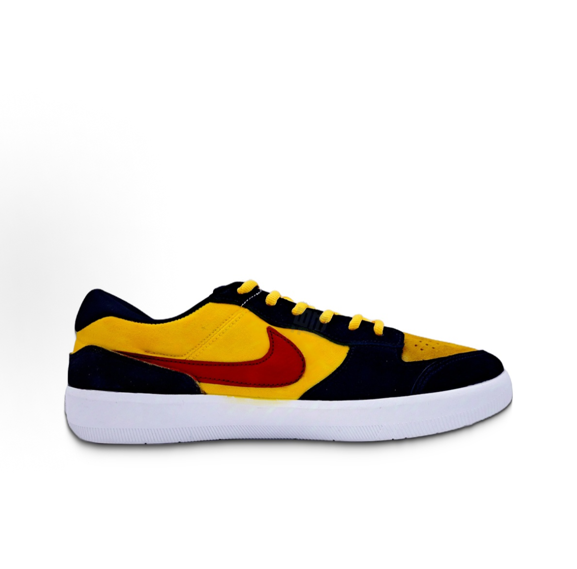 UncleLuban Nike SB “Bruce Lee – Jeet Kune Drip”