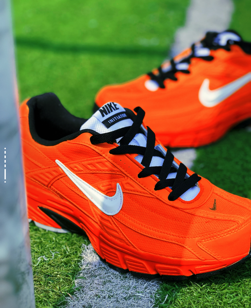 Nike Initiator "Blaze Orange" – Custom Rework