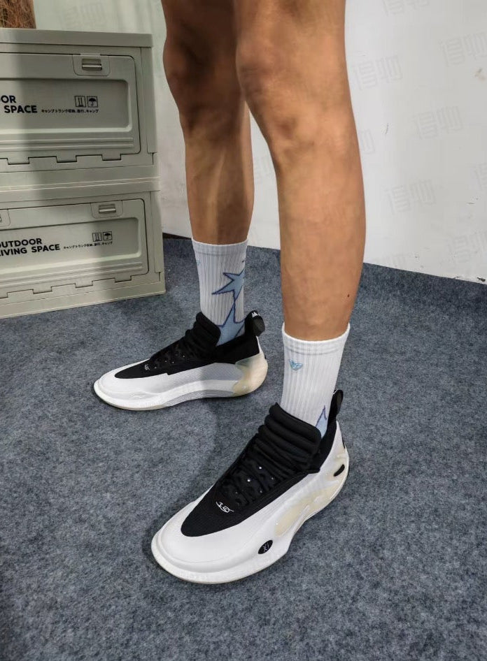 🏀 Way of Wade 11 “Black Ivory” — The Balance of Speed and Grace